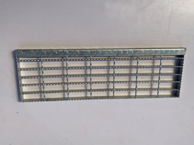 Stair Tread Grating